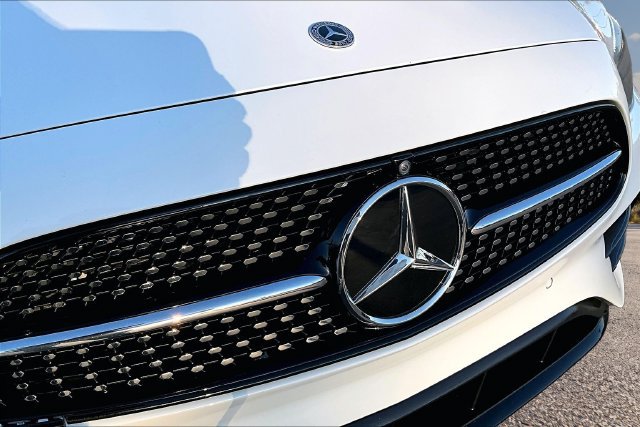 Used 2023 Mercedes-Benz E 350 Sedan image 32
