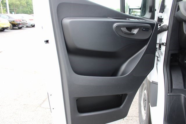New 2025 Mercedes-Benz Sprinter 2500 image 5