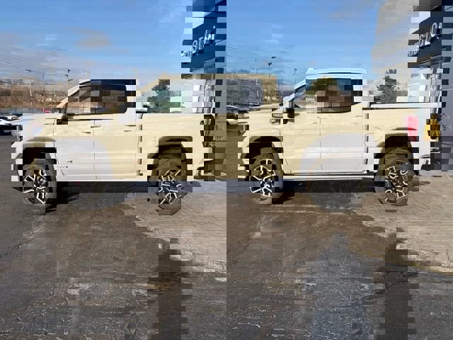 New 2026 GMC Sierra 1500 AT4 w/ Technology Package image 7