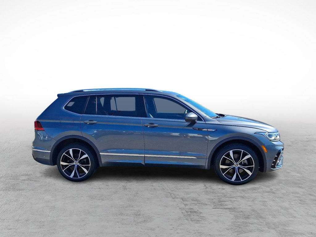 Used 2024 Volkswagen Tiguan SEL R-Line image 6