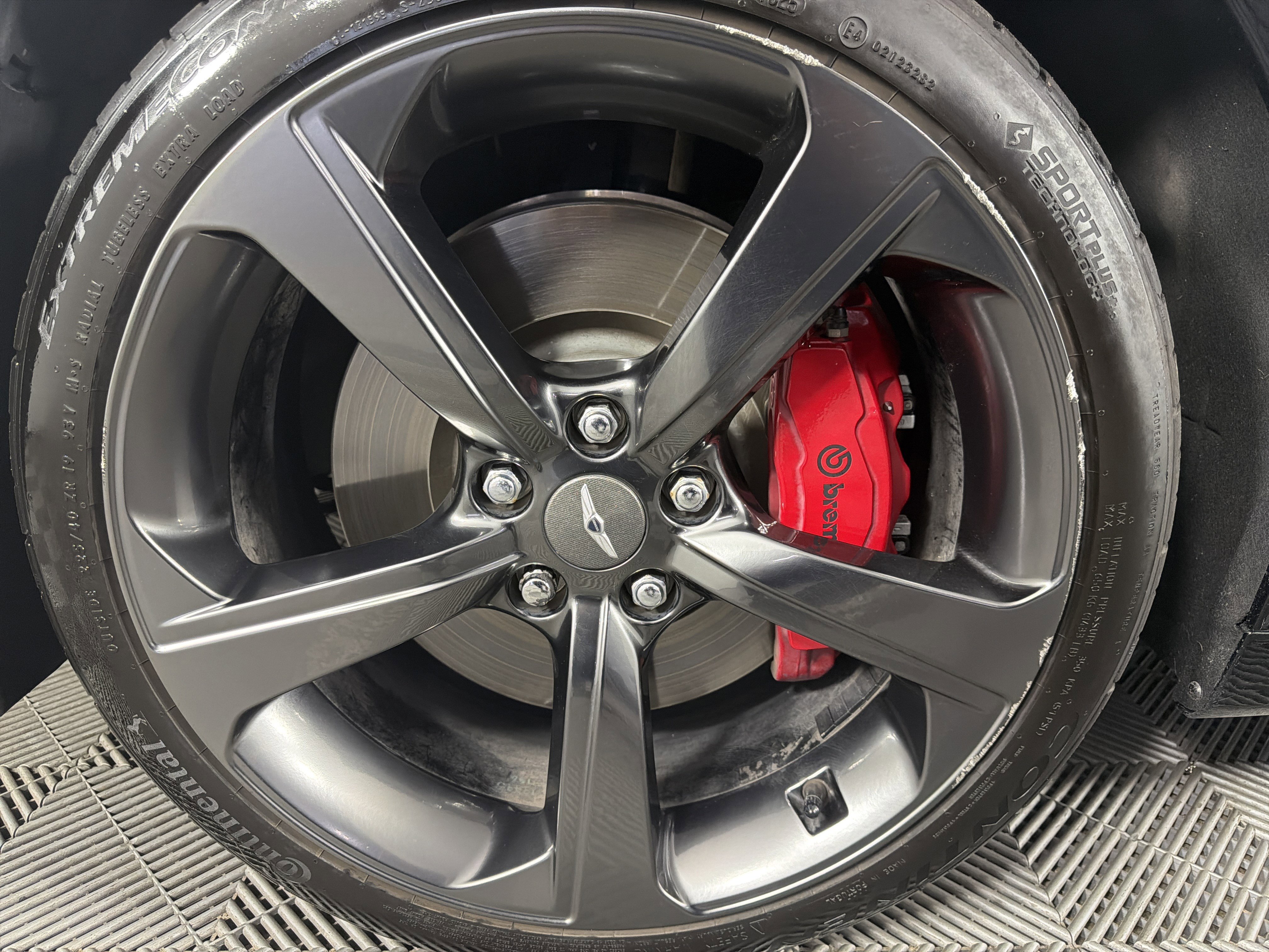 Used 2020 Genesis G70 3.3T w/ Sport Package AWD/4WD image 6
