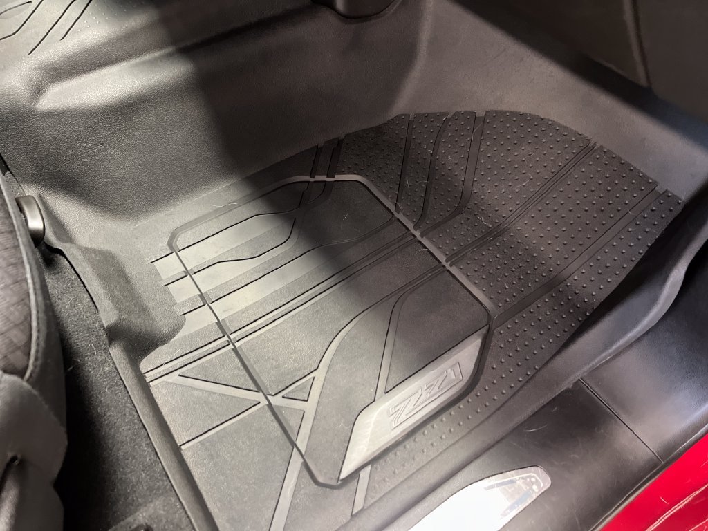 Used 2019 Chevrolet Silverado 1500 LT w/ All-Star Edition AWD/4WD image 47