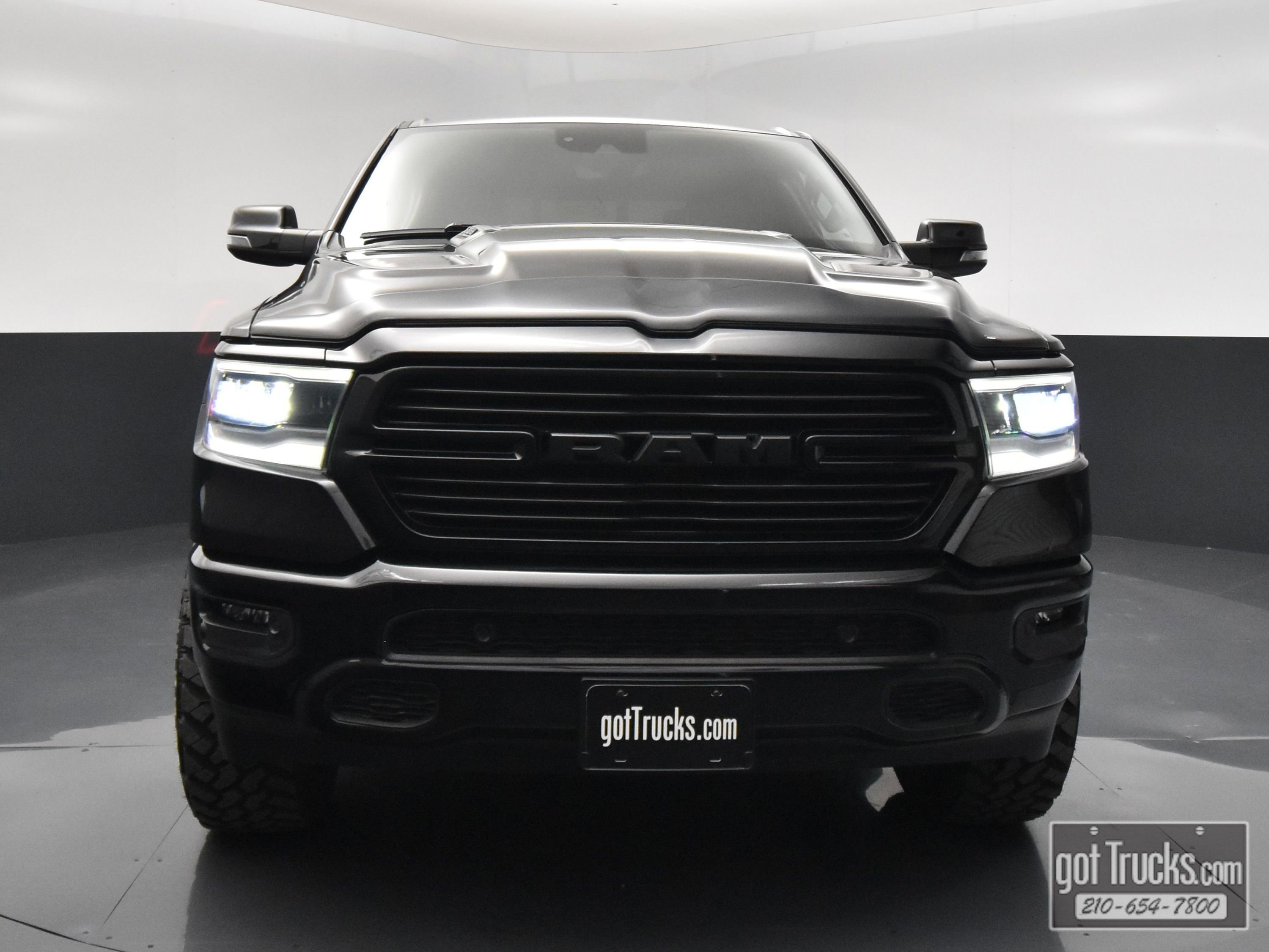Used 2023 RAM 1500 Laramie AWD/4WD image 48