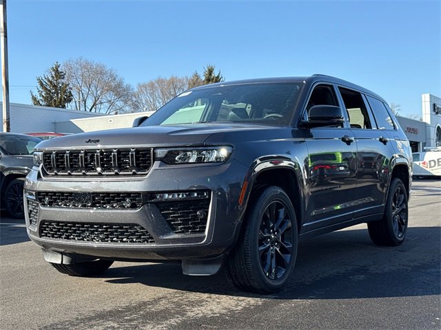 New 2026 Jeep Grand Cherokee L Limited image 11