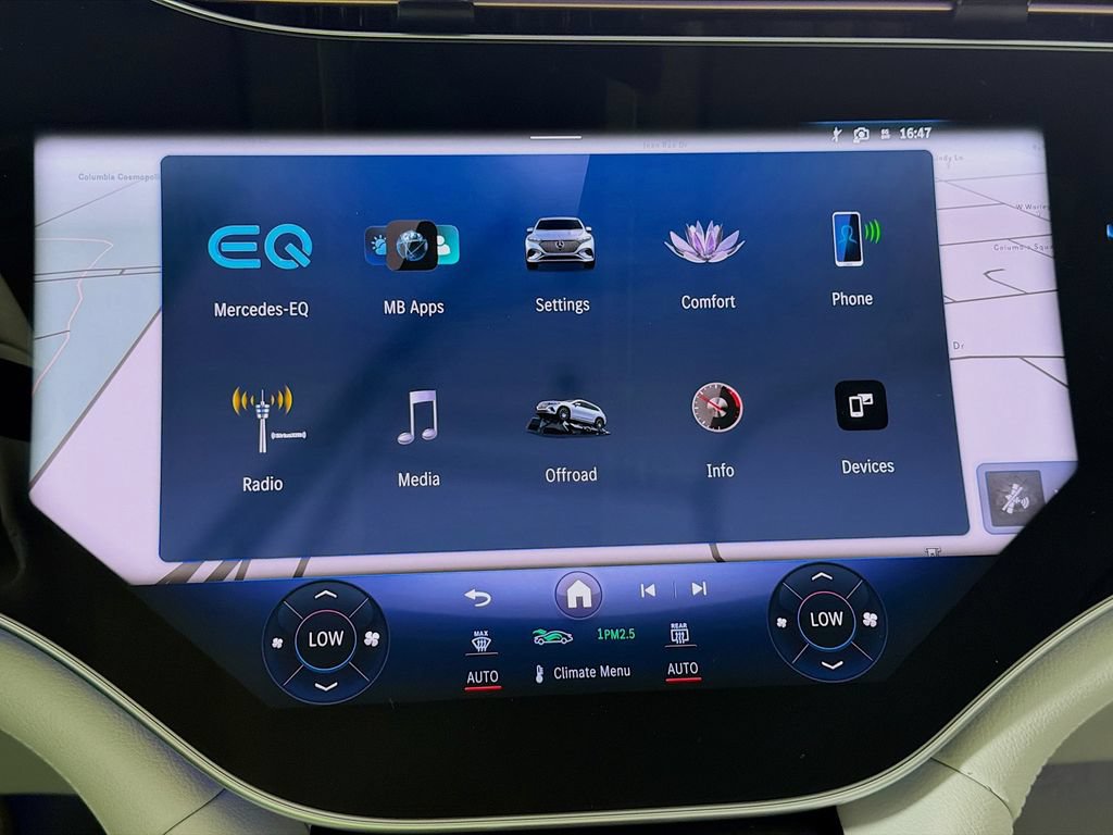New 2026 Mercedes-Benz EQS 400 4MATIC SUV image 16