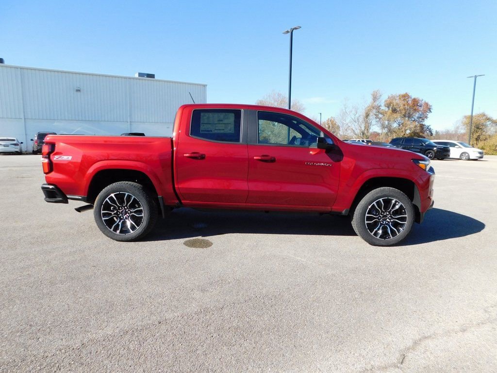 New 2026 Chevrolet Colorado Z71 image 2