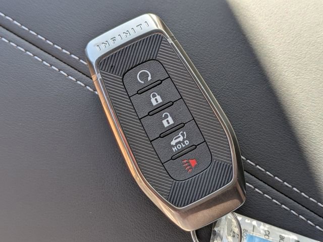 Certified 2025 INFINITI QX60 Luxe w/ Black Edition image 35