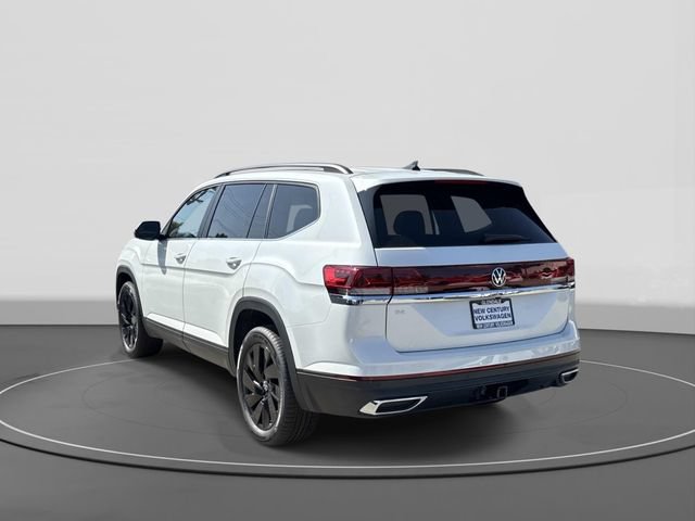 New 2026 Volkswagen Atlas SE FWD image 2