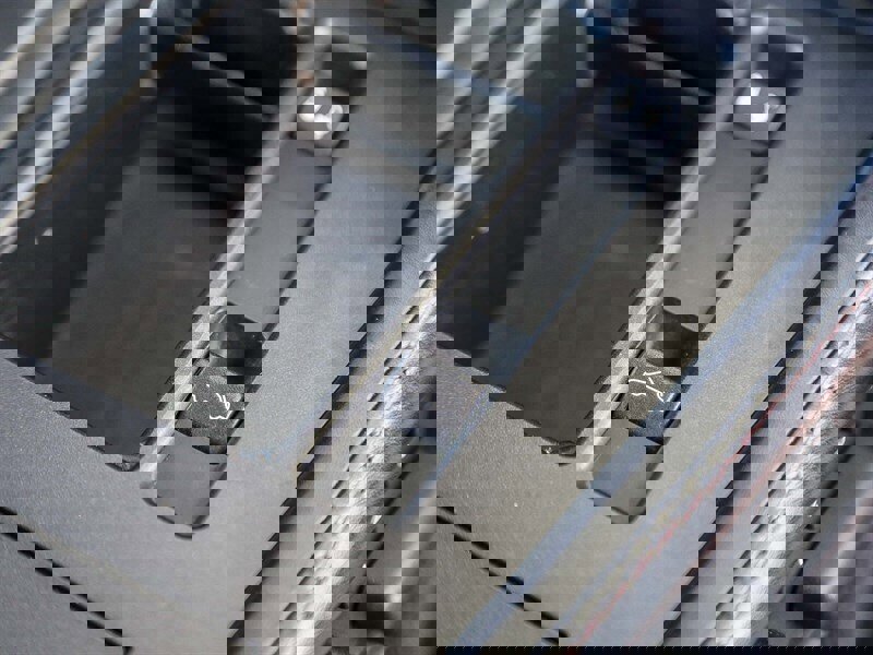 Used 2008 Aston Martin V8 Vantage Roadster image 30