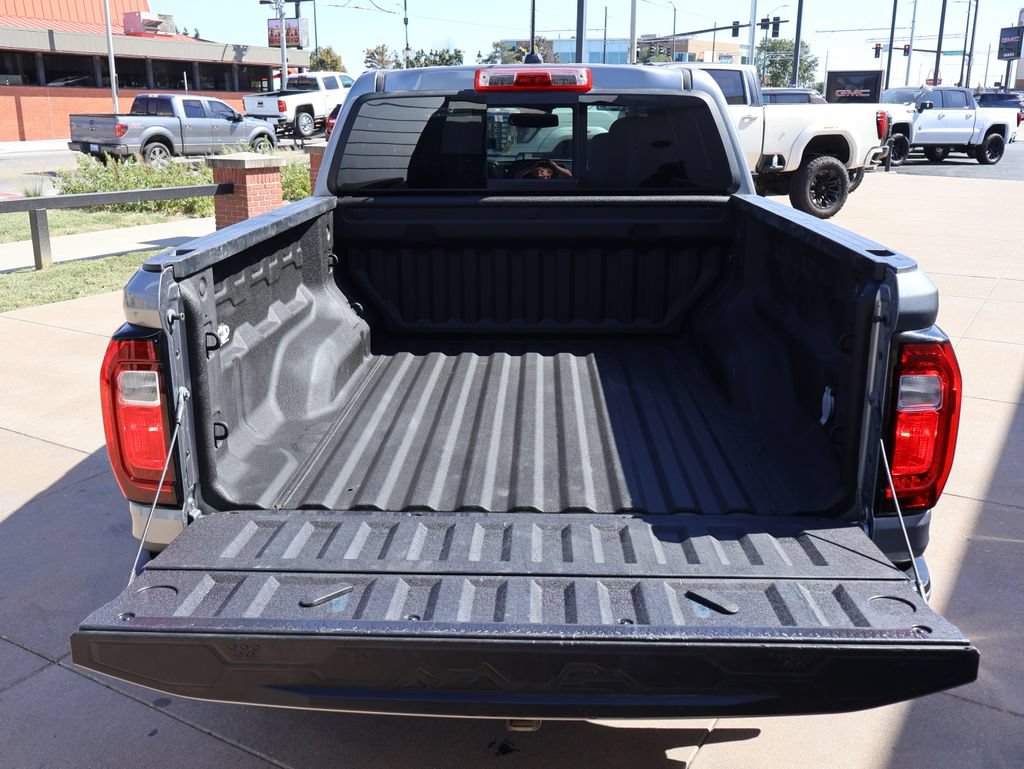 Certified 2023 GMC Canyon AT4 w/ AT4 Premium Package AWD/4WD image 7