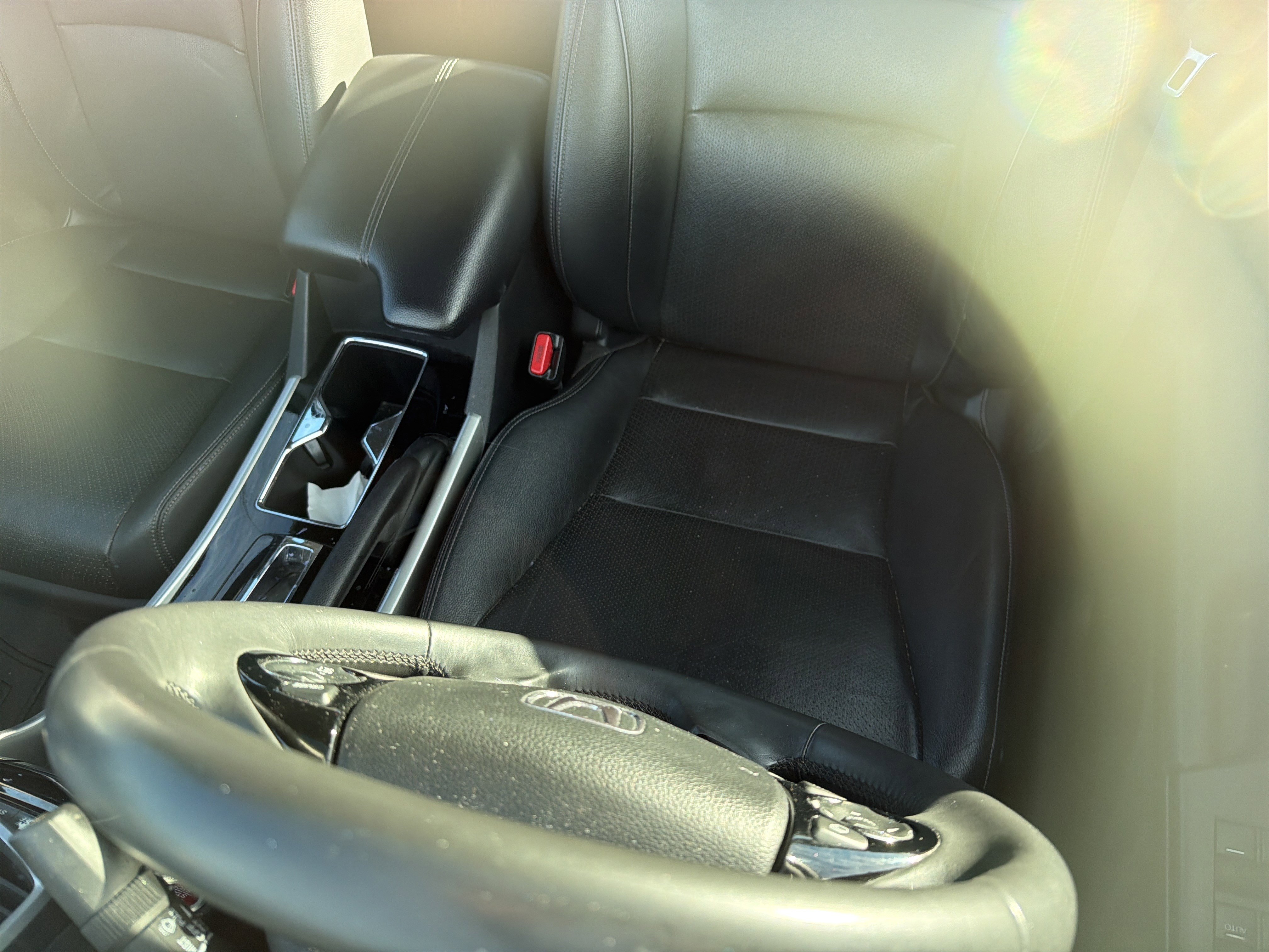 Used 2016 Honda Accord EX-L image 16