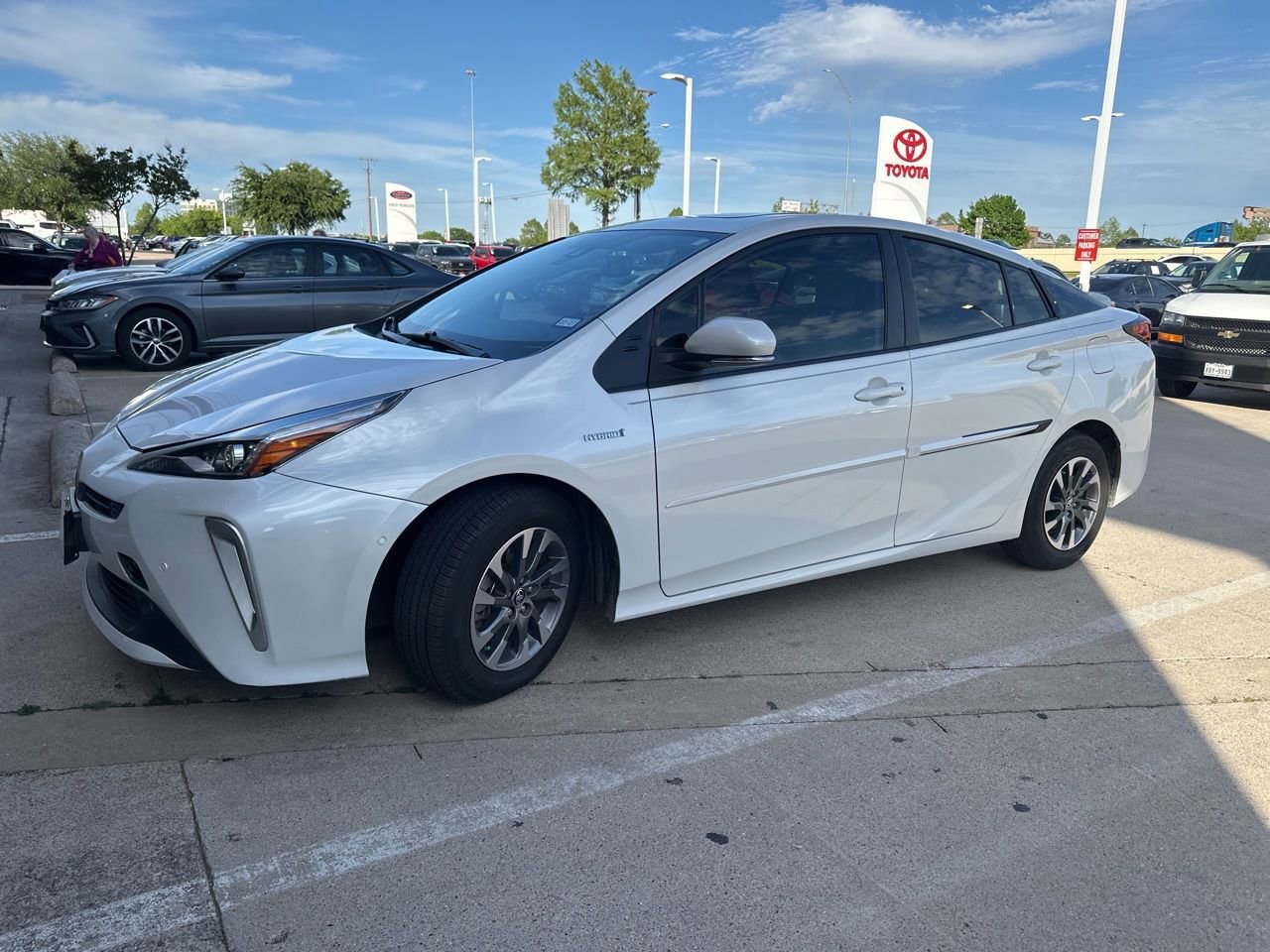 Used 2022 Toyota Prius Limited w/ Premium Convenience Package image 1