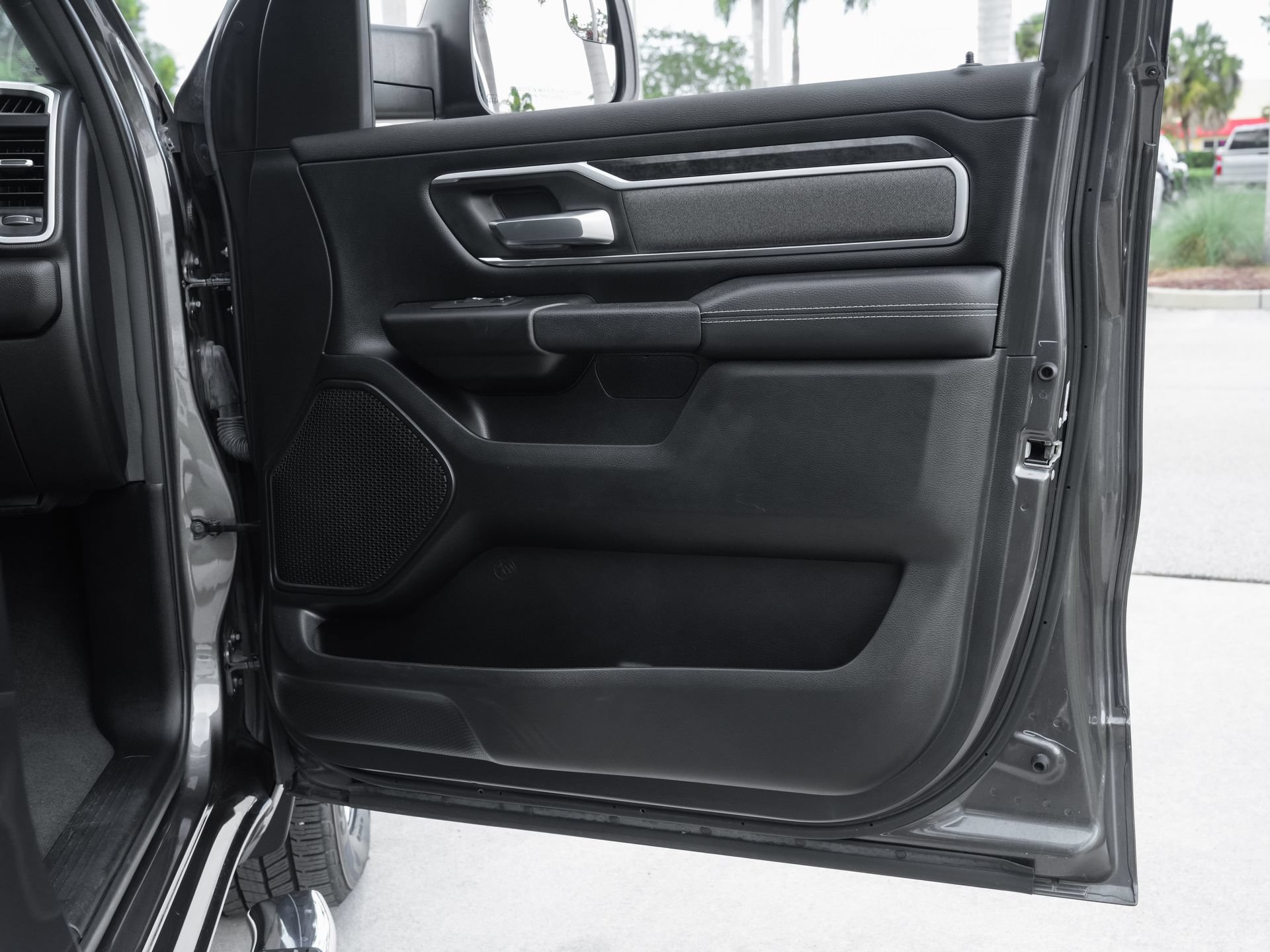 Used 2021 RAM 1500 Big Horn RWD image 40