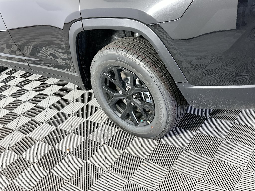 New 2026 Jeep Grand Cherokee L 4WD image 41