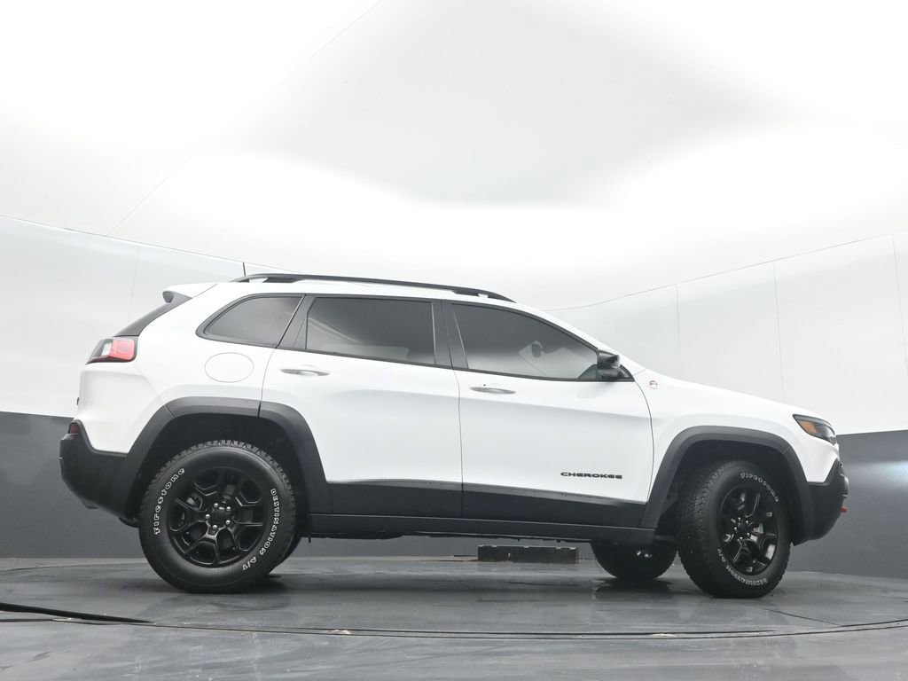 Used 2022 Jeep Cherokee Trailhawk w/ Comfort/Convenience Group image 36