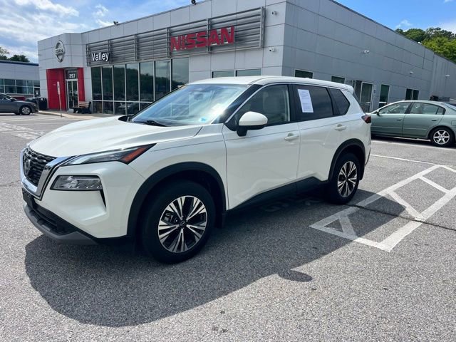 Certified 2023 Nissan Rogue SV AWD/4WD image 3