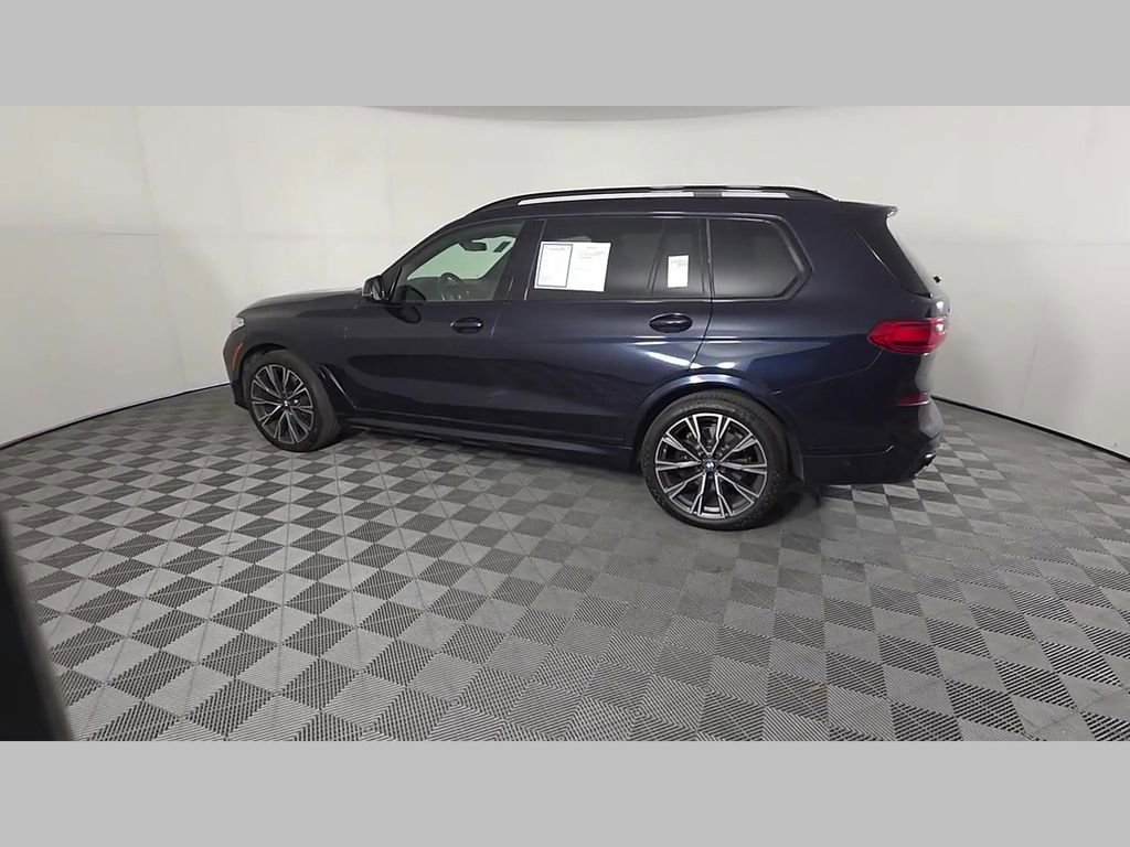 Used 2022 BMW X7 xDrive40i w/ M Sport Package image 48