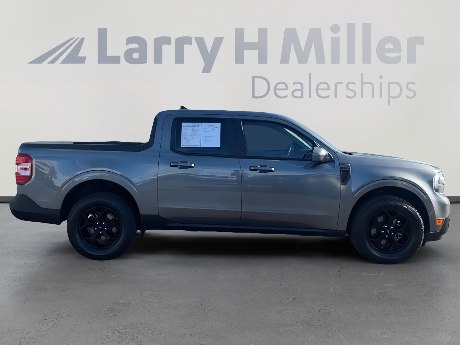 Used 2023 Ford Maverick Lariat w/ Lariat Luxury Package image 7