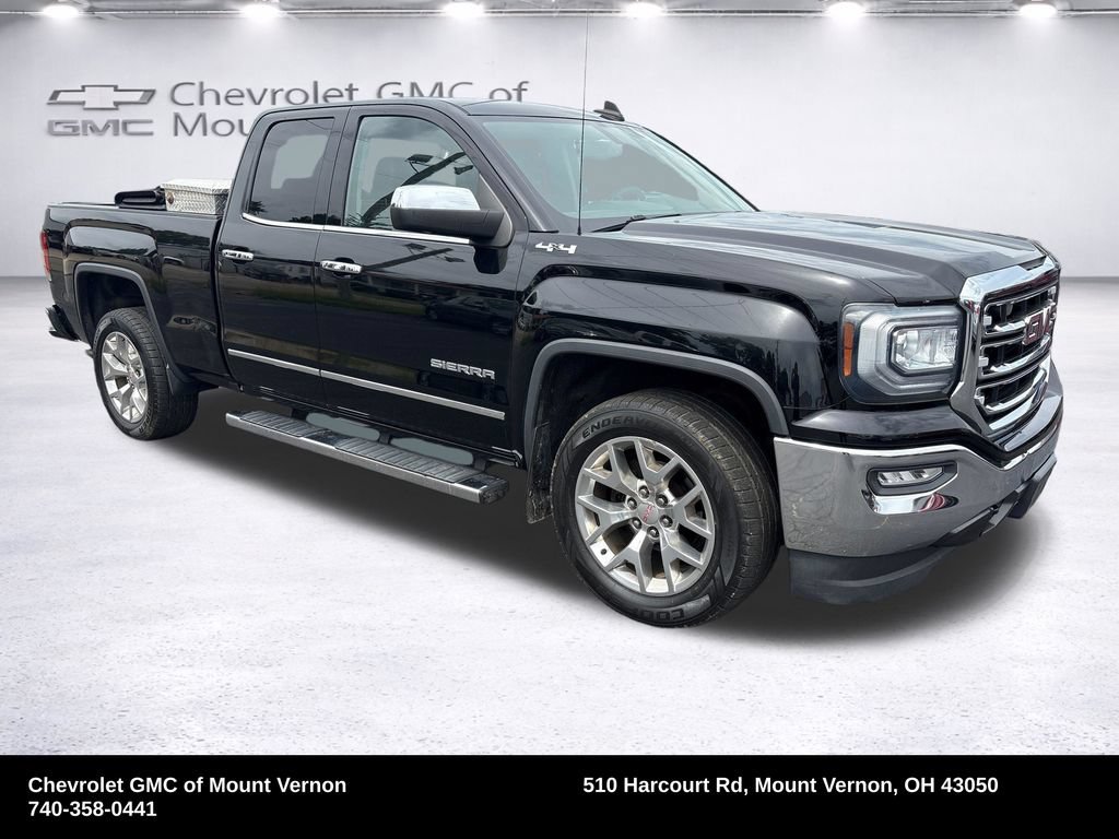Used 2017 GMC Sierra 1500 SLT w/ SLT Premium Package AWD/4WD image 17