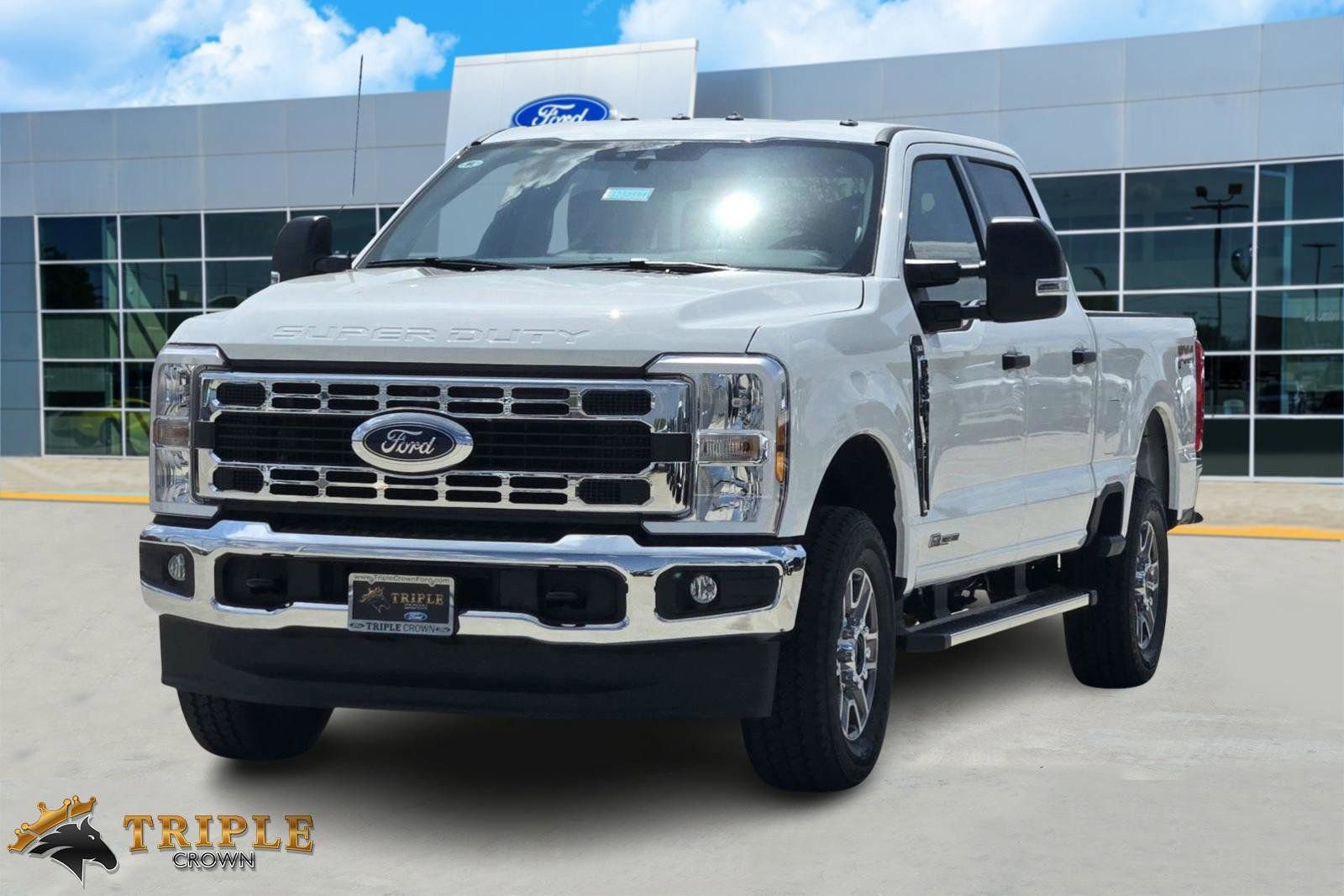 New 2025 Ford F250 XLT w/ FX4 Off-Road Package video 2