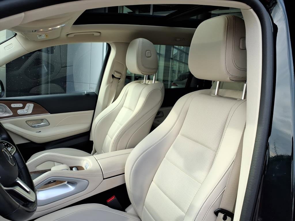 Certified 2023 Mercedes-Benz GLS 450 4MATIC image 16