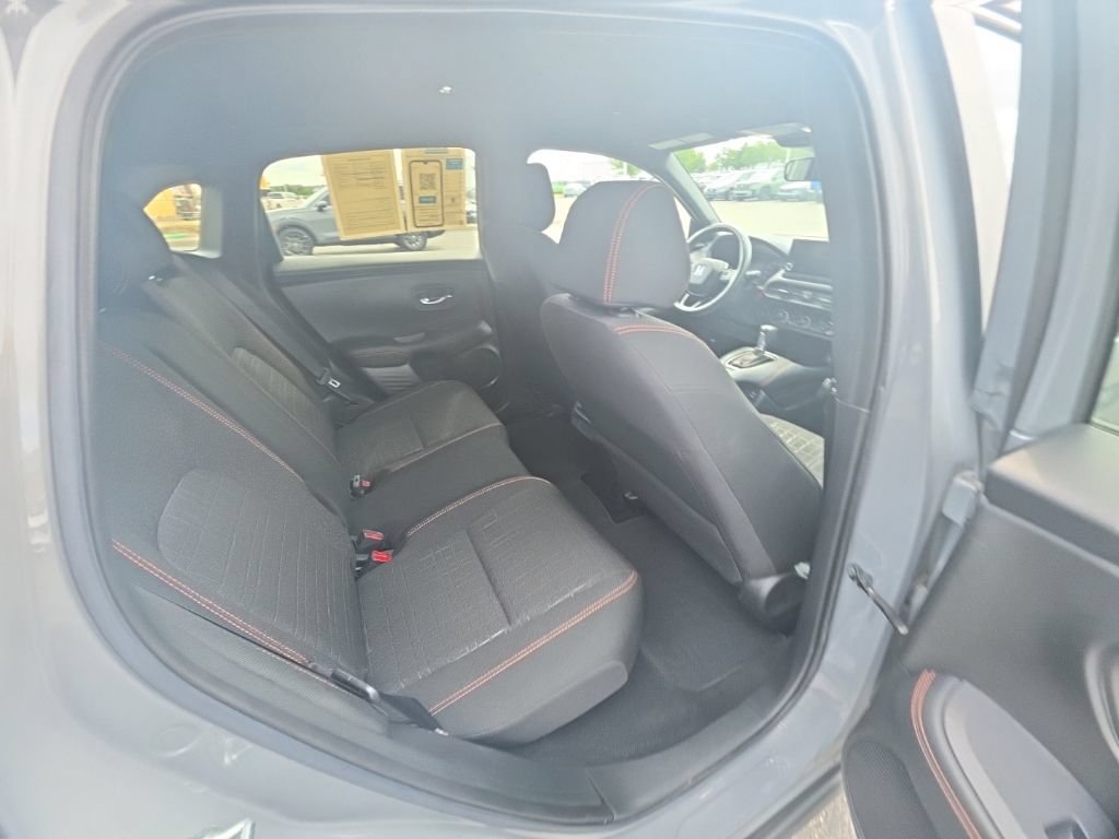 Used 2024 Honda HR-V Sport image 32