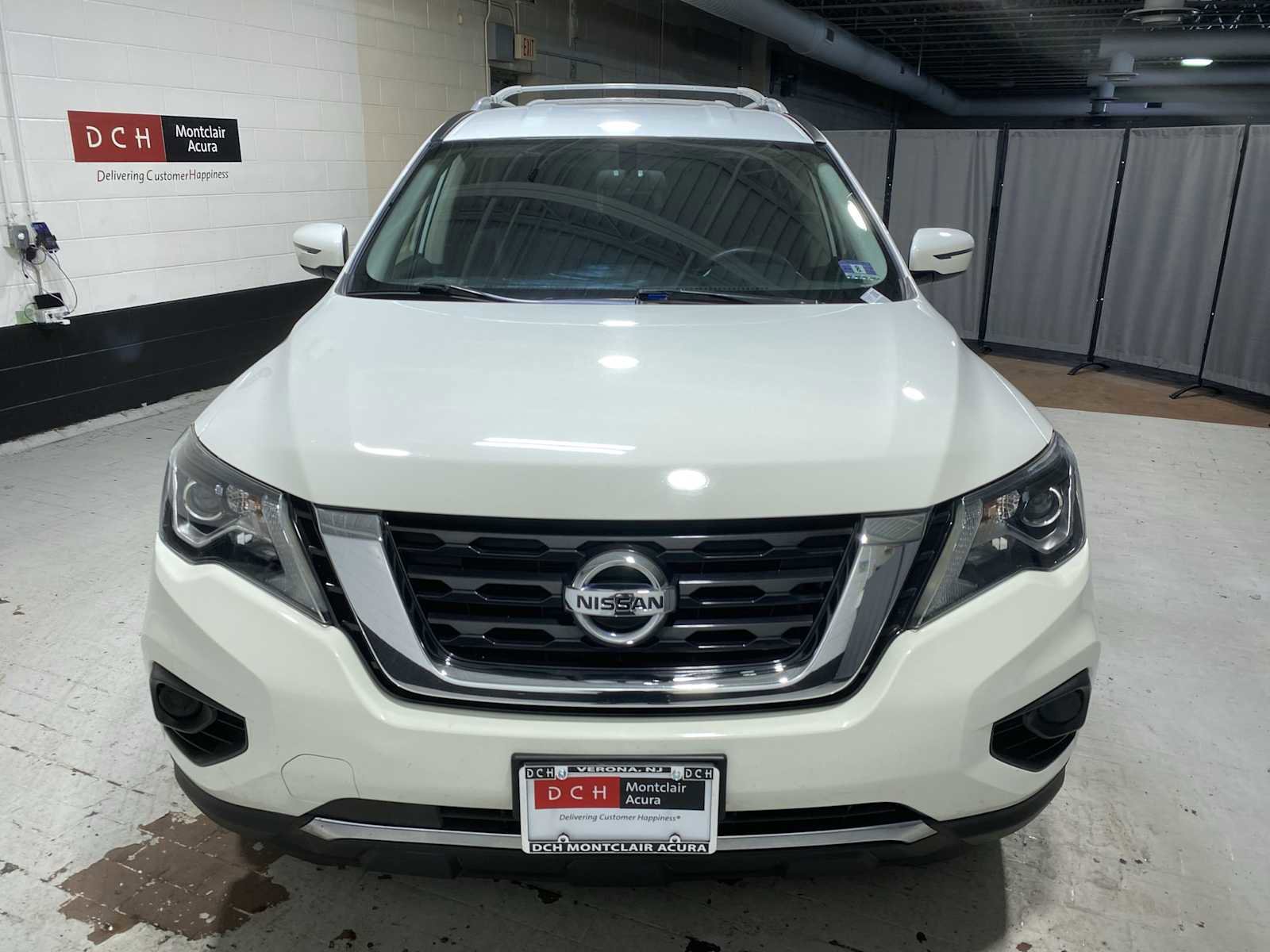 Used 2019 Nissan Pathfinder S AWD/4WD image 6