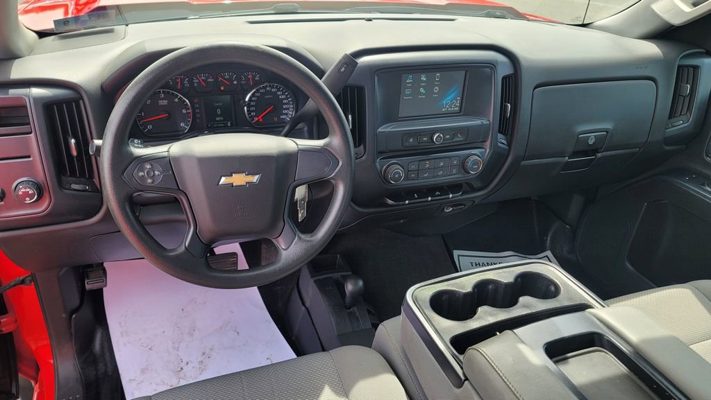 Used 2018 Chevrolet Silverado 1500 Custom w/ Custom Convenience Package image 24