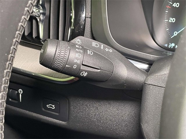 Used 2021 Volvo XC60 T5 Inscription w/ Protection Package Premier image 33