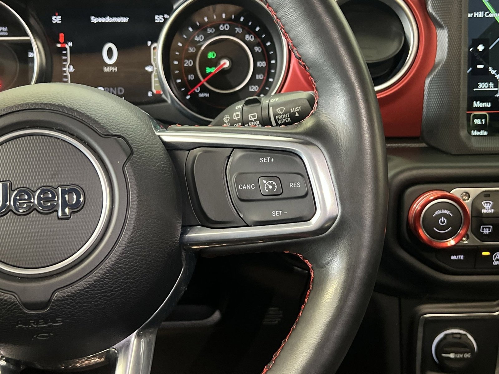 Used 2022 Jeep Wrangler Unlimited Rubicon w/ Cold Weather Group image 32