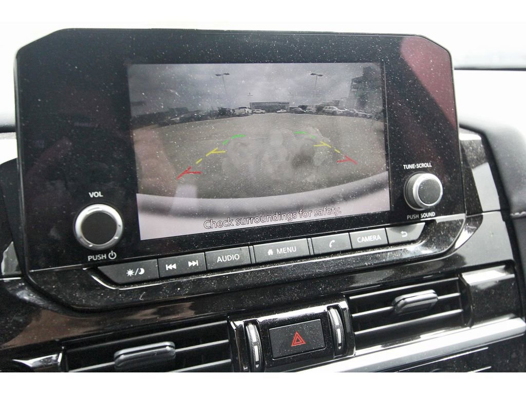 Used 2025 Nissan Pathfinder SV FWD image 20