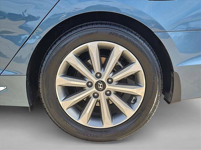 Used 2017 Hyundai Sonata Limited w/ Tech Package 03 image 25