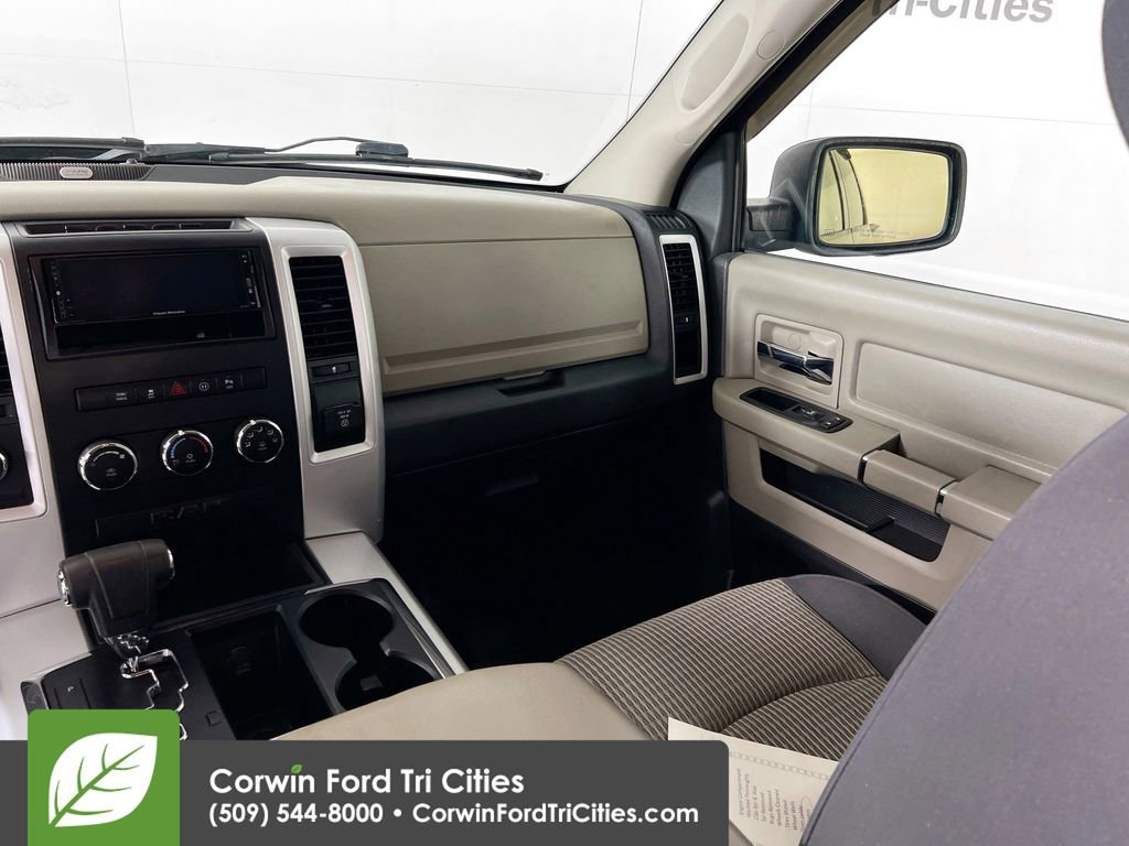 Used 2012 RAM 1500 Classic SLT w/ SLT Plus D￩cor Group AWD/4WD image 23