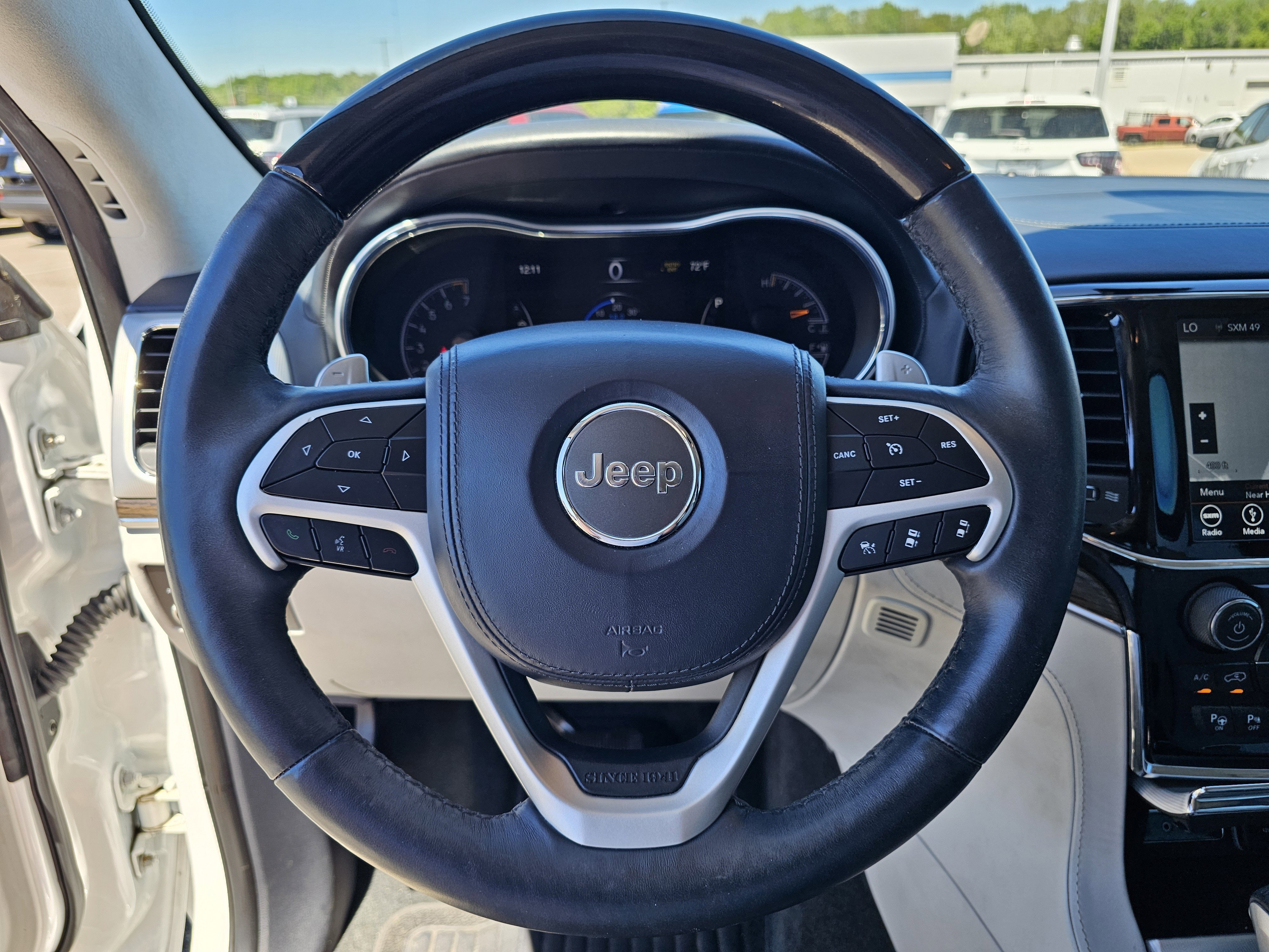 Used 2019 Jeep Grand Cherokee Summit AWD/4WD image 21