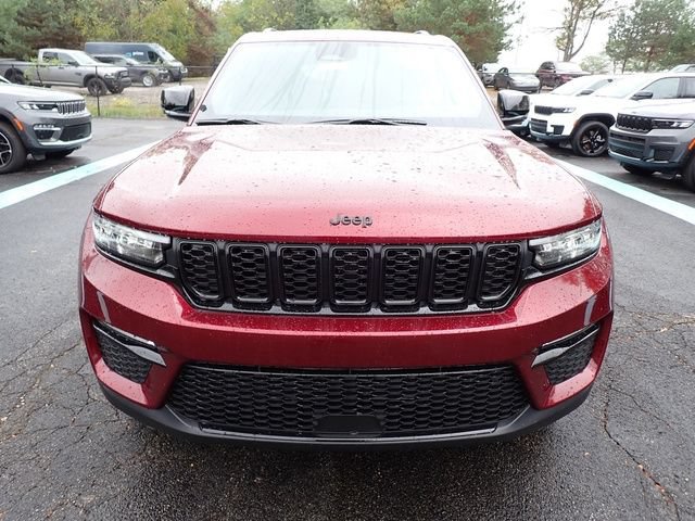 New 2025 Jeep Grand Cherokee Limited w/ Black Appearance Package AWD/4WD image 9