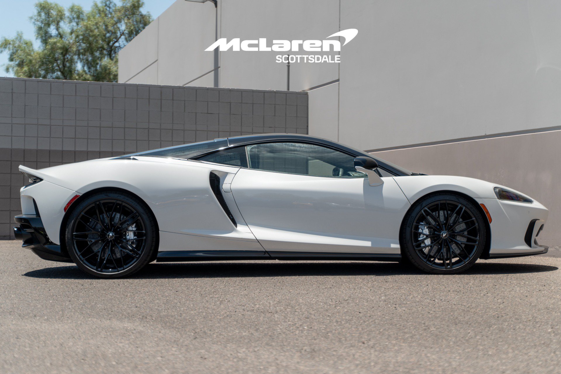 New 2026 McLaren GTS RWD image 8
