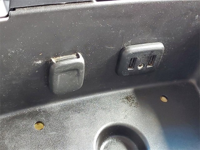 Used 2018 Chevrolet Silverado 1500 Custom w/ Custom Value Package image 25