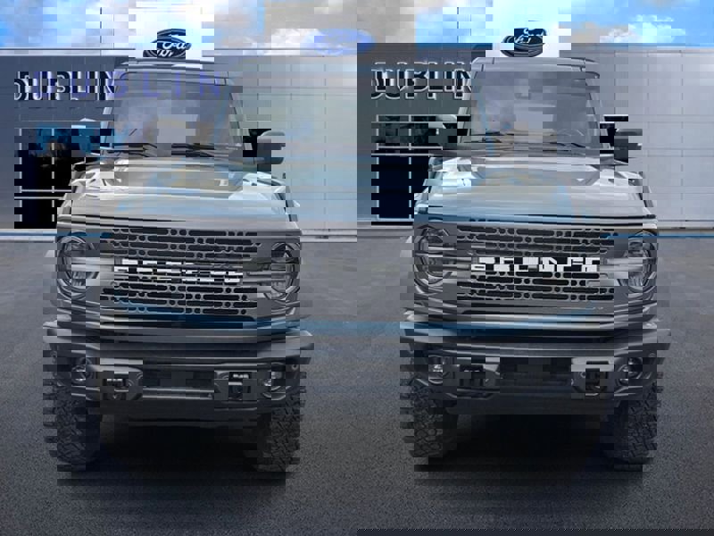 Used 2023 Ford Bronco Badlands image 2