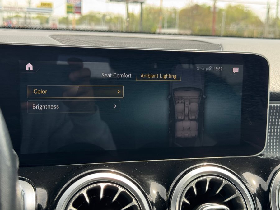 Used 2020 Mercedes-Benz GLB 250 4MATIC image 61