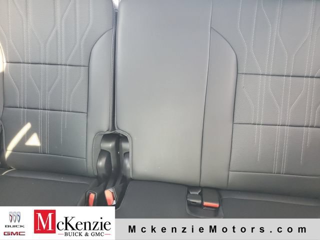 New 2026 Buick Enclave Avenir w/ Super Cruise Package FWD image 23