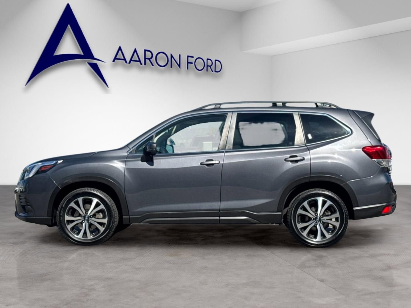 Used 2022 Subaru Forester Limited image 3