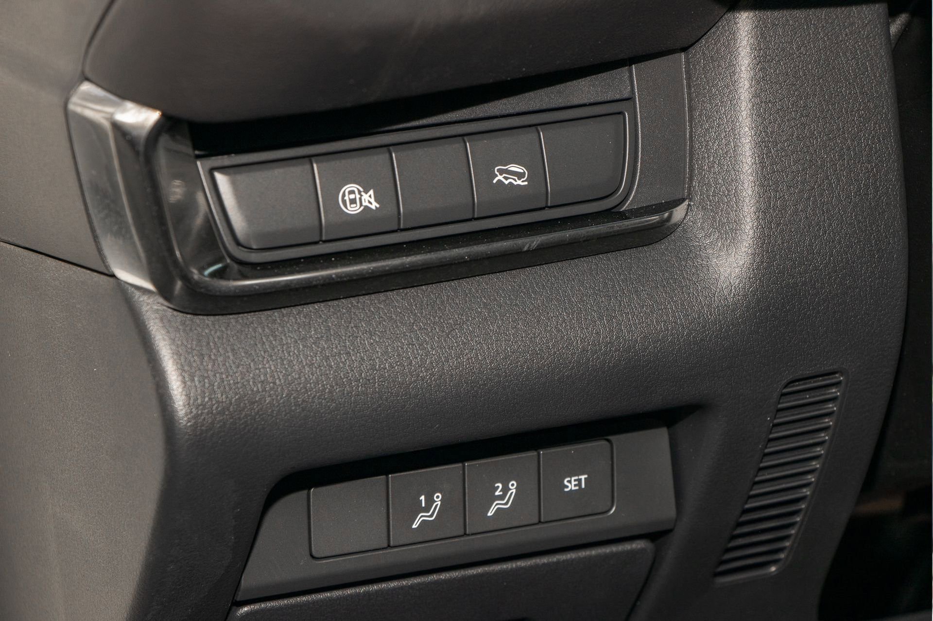 Used 2025 MAZDA CX-30 AWD 2.5 S w/ Preferred Package image 26