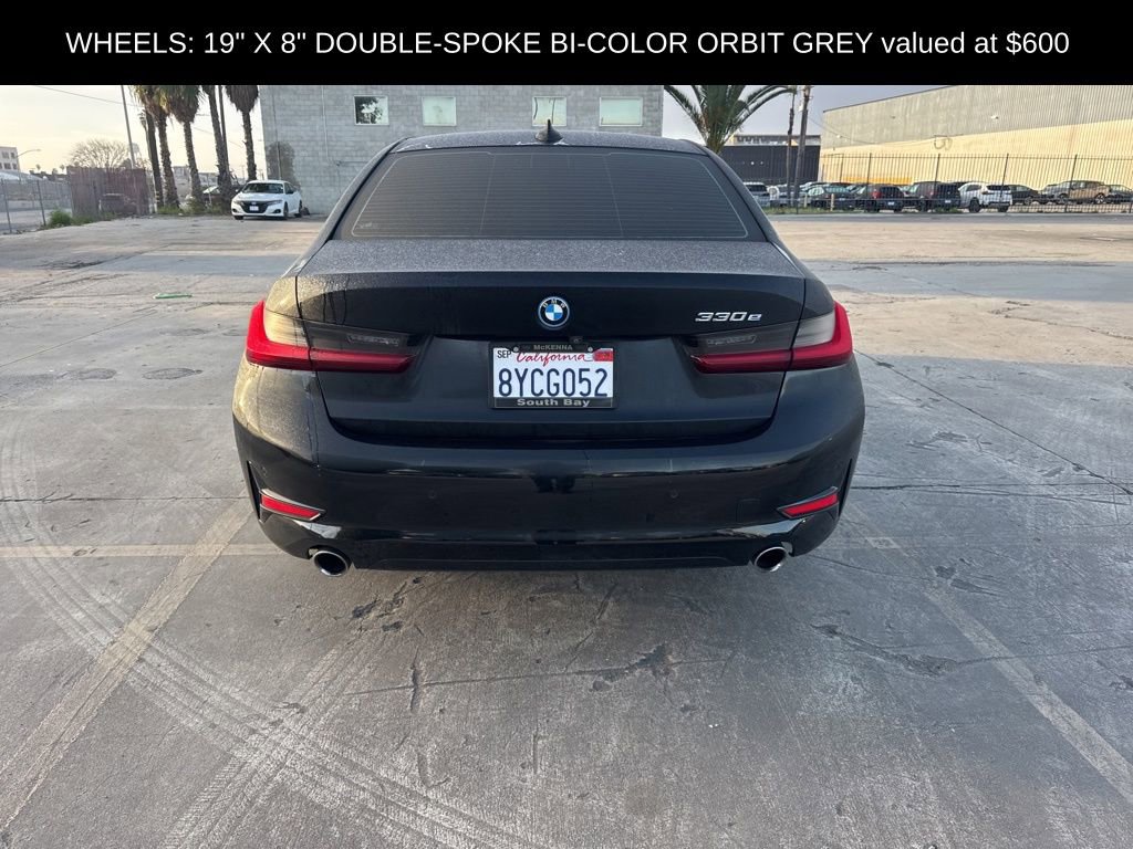 Used 2022 BMW 330e w/ Driving Assistance Package image 4