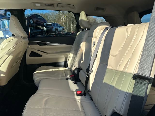 Used 2024 INFINITI QX60 Luxe w/ Cargo Package image 19