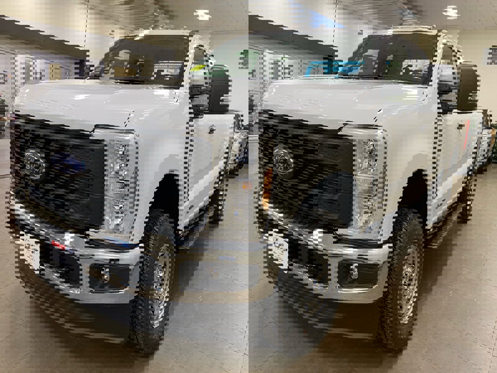 New 2026 Ford F250 XL w/ XL Chrome Package image 4