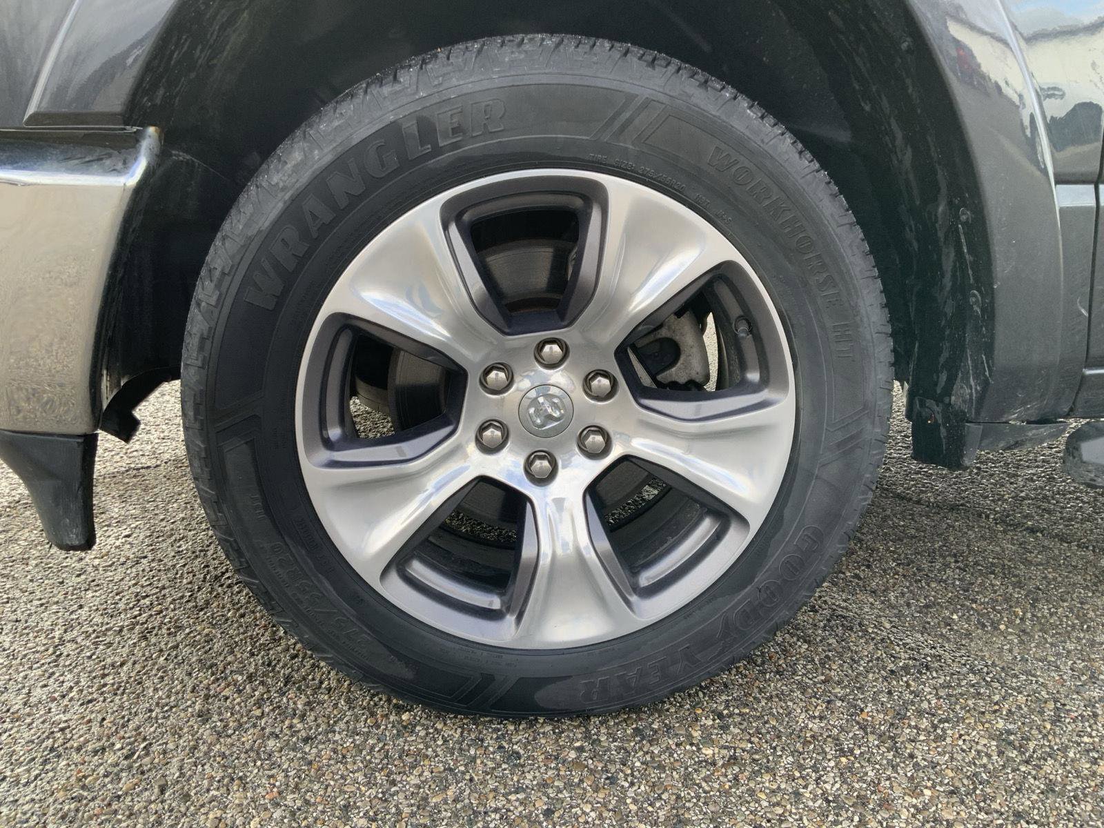 Used 2020 RAM 1500 Laramie image 20