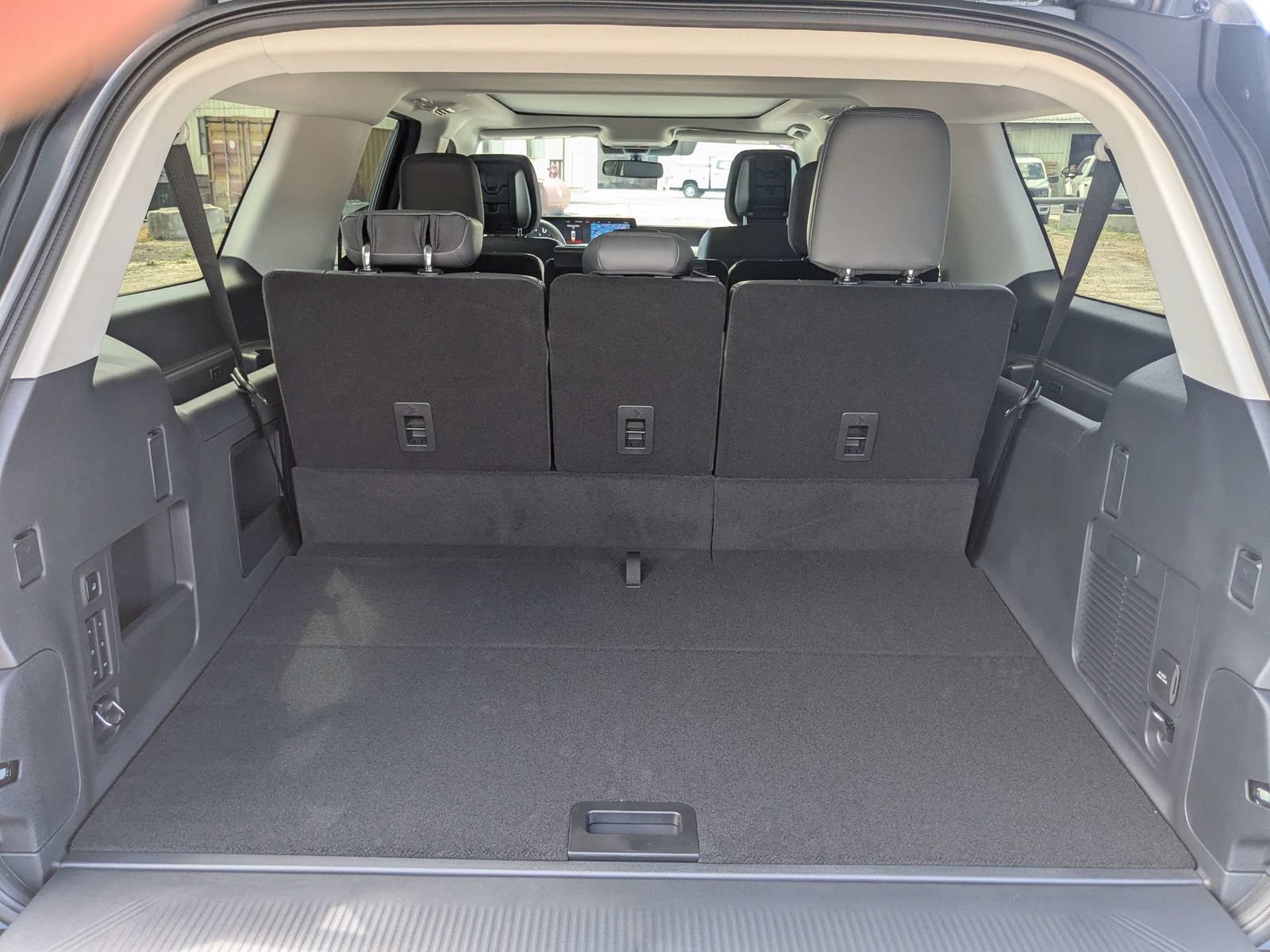 New 2027 Ford Expedition Max Active AWD/4WD image 13