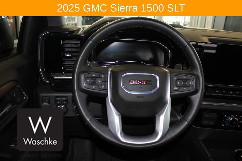 Used 2025 GMC Sierra 1500 SLT w/ SLT Premium Plus Package AWD/4WD image 27