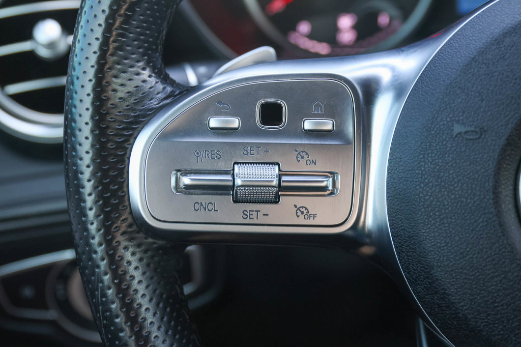 Used 2022 Mercedes-Benz GLC 300 4MATIC image 27