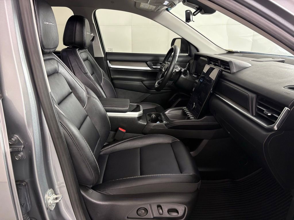 Used 2026 GMC Terrain Denali image 44